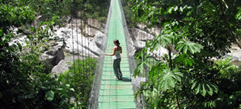 LUXURY HONDURAS TRAVEL